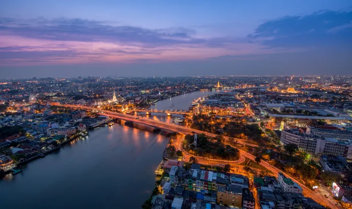 曼谷湄南河夜景 曼谷湄南河夜景