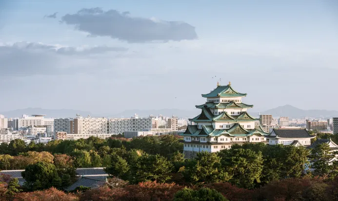 名古屋城天守閣，金色金鯱為名古屋象徵