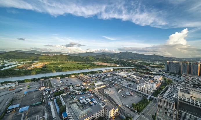 皇崗口岸旅檢大樓 皇崗口岸旅檢大樓