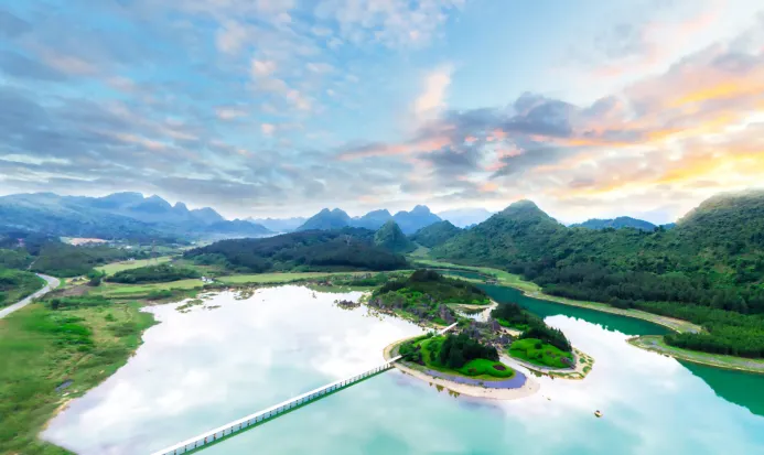 清遠英德積慶裏仙湖旅遊度假區的湖光山色 清遠英德積慶裏仙湖旅遊度假區的湖光山色