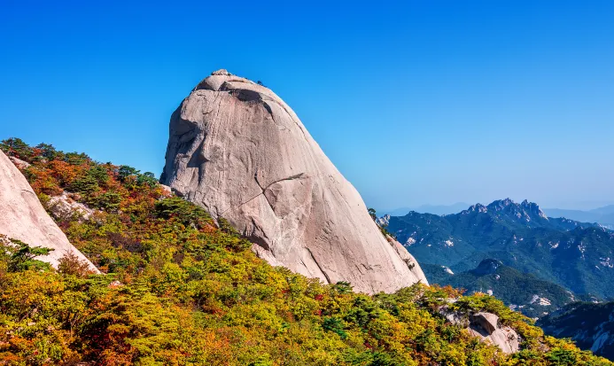 北漢山自然風光,適合家庭遠足的親子好去處 北漢山自然風光,適合家庭遠足的親子好去處