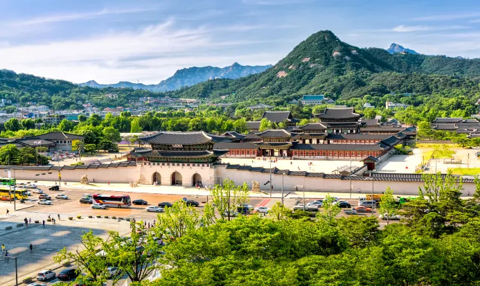 景福宮是首爾最受歡迎的歷史景點,夏季穿韓服入場免費 景福宮是首爾最受歡迎的歷史景點,夏季穿韓服入場免費