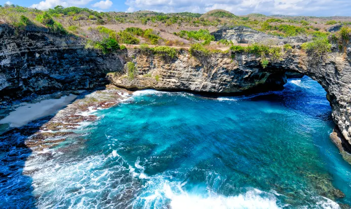 佩妮達島壯麗嘅自然海景 佩妮達島壯麗嘅自然海景