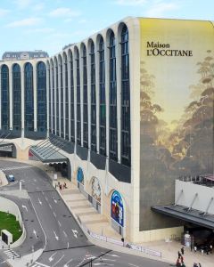 【葡京人-歐舒丹主題住宿】<金光飛航>澳門 2-5天自由行套票