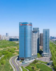 【烏魯木齊國際會展中心希爾頓花園酒店】 <大灣區航空>烏魯木齊 3-7天自由行套票