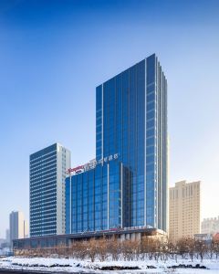 【烏魯木齊高鐵站希爾頓歡朋酒店】 <大灣區航空>烏魯木齊 3-7天自由行套票