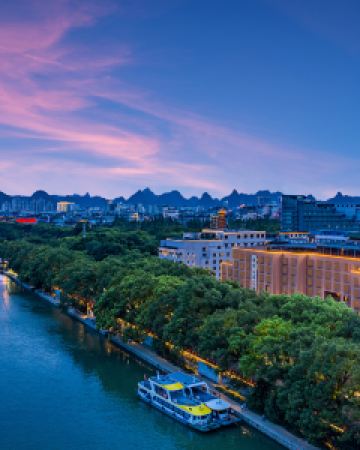 【桂林喜來登飯店（象鼻山兩江四湖店）】桂林酒店+高鐵 3-5天自由行套票