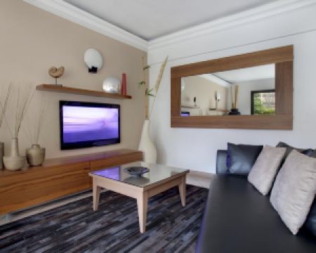 香港-馬賽自由行 德國漢莎航空公司+馬賽卡斯特蘭