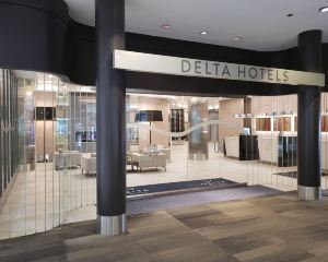 香港-埃德蒙頓自由行 法國航空公司+Delta埃德蒙頓中心酒店