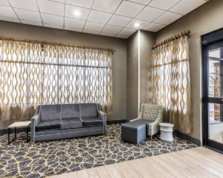 香港-奧馬哈自由行 荷蘭皇家航空公司+奧馬哈I-80西南舒適酒店