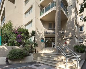 香港-馬賽自由行 芬蘭航空公司+馬賽馨樂庭卡斯特拉娜服務公寓