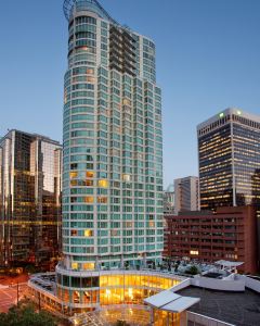 温哥華皮那考市中心萬豪酒店(Vancouver Marriott Pinnacle Downtown Hotel)5天4晚自由行套票