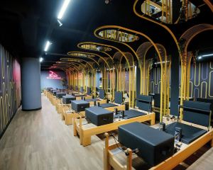 香港-布加勒斯特自由行 荷蘭皇家航空公司+布加勒斯特喜來登酒店