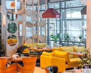 香港-阿拉木圖自由行 香港航空公司+哈薩克斯坦酒店