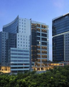 泗水帖木兒諾富特酒店5天4晚自由行套票