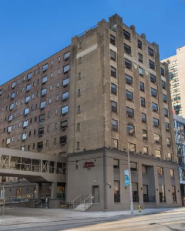 希爾頓歡朋酒店及套房 多倫多市中心(Hampton Inn & Suites by Hilton Toronto Downtown)5天4晚自由行套票