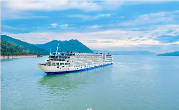 4-晚 河輪,三峽河輪 中國 巫山-奉節-豐都 河輪