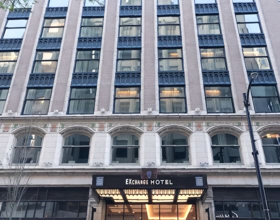 温哥華交流酒店(EXchange Hotel Vancouver)5天4晚自由行套票