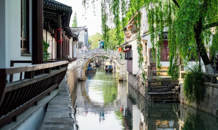 平江路歷史街區,江南水鄉古街沿河兩側佈滿特色小店與茶館 平江路歷史街區,江南水鄉古街沿河兩側佈滿特色小店與茶館