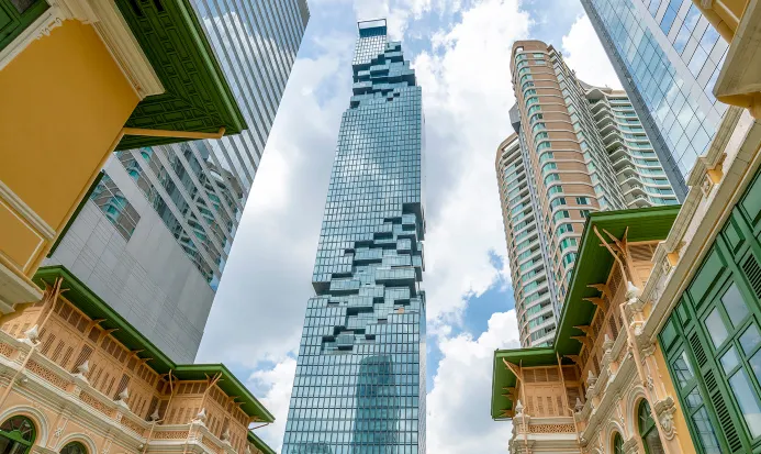 王權瑪哈納功大廈玻璃觀景台 王權瑪哈納功大廈玻璃觀景台