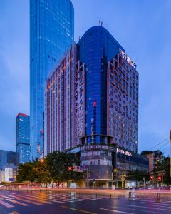月牙酒店(成都春熙路天府廣場地鐵站店)5天4晚自由行套票