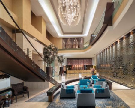 香港-棉蘭自由行 新加坡航空公司+大門市政廳大酒店