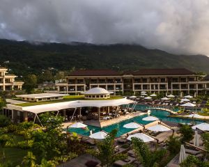 香港-馬埃島自由行 阿聯酋國際航空公司+薩沃伊水療度假村
