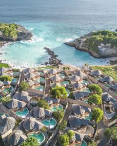 【藍色環礁湖阿維亞別墅】峇里島 3-7天自由行套票