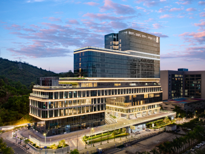 《快閃星期六$499起》《深圳辦年貨+賞梅花》保證入住《2025年全新開業》法國雅高集團旗下~深圳美憬閣酒店(約500呎帶浴缸豪華客房)【酒店海鮮自助晚餐】深圳悠閒純玩2天團