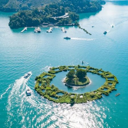 南投+台中+台北 5天賞花之旅  日月潭 (包遊湖船)、松林町妖怪村、溪頭 、伊達邵老街、扇形車庫園、八卦山大佛、審計新村 