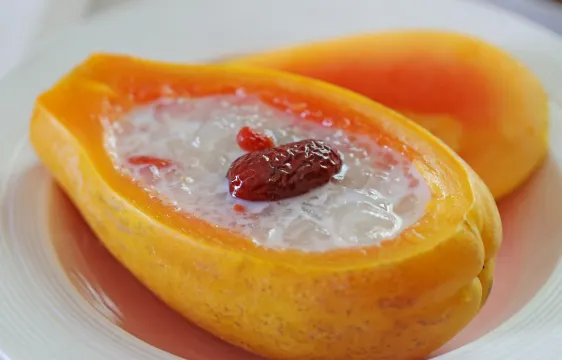 (位上)手工柚皮扣鮑魚+(位上)招牌木瓜燉雪蛤宴