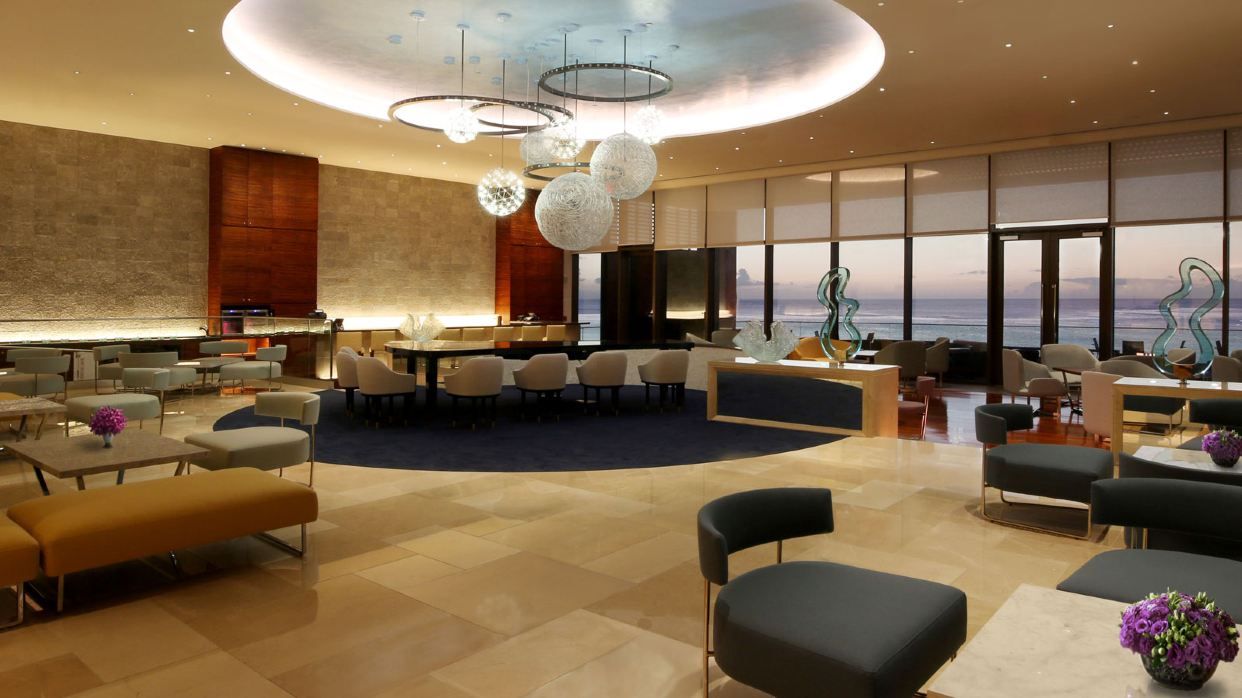 Dusit Thani Guam Resort - Lobby