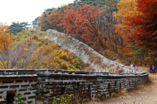 南漢山城道立公園