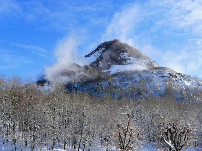 有珠火山