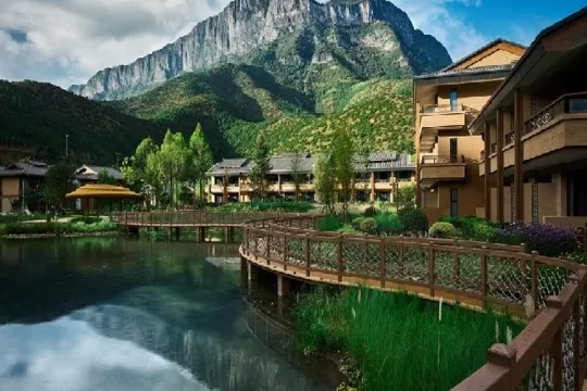 瀘沽湖英迪格酒店