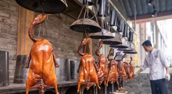 荔枝柴古法燒鵝炆鵝宴