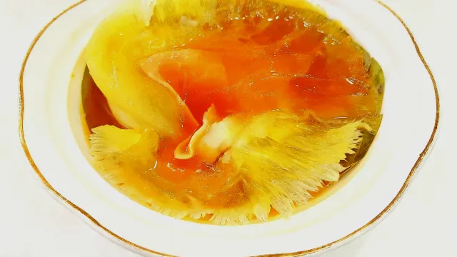 (位上)古法荷香火瞳翅+琉璃脆皮金豬(每席1隻)