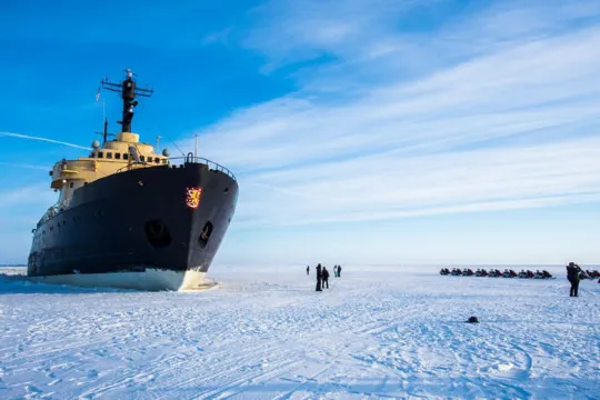 破冰船極地探索之旅