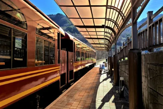 之字形蒸汽觀光纜車