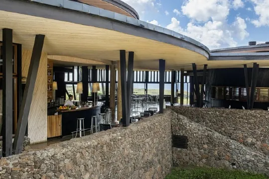 Easter-Island-Lodge-Explora