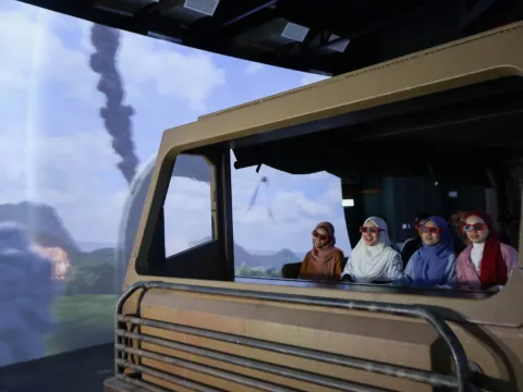 SkyRex環景震撼車