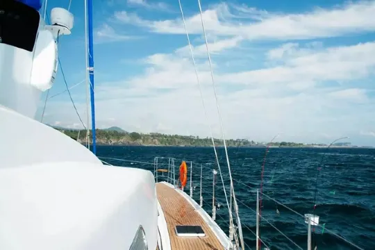 豪華帆船海洋之旅