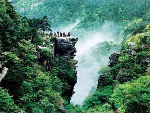 【周年推廣團】江西廬山深度純玩4天高鐵團  《世界文化遺產》廬山(二日遊覽西線+東線+北線深度遊)、長江江畔~潯陽樓、千年古橋~觀音橋、九江夜市、南昌繁華商業美食街~紅谷灘萬達金街