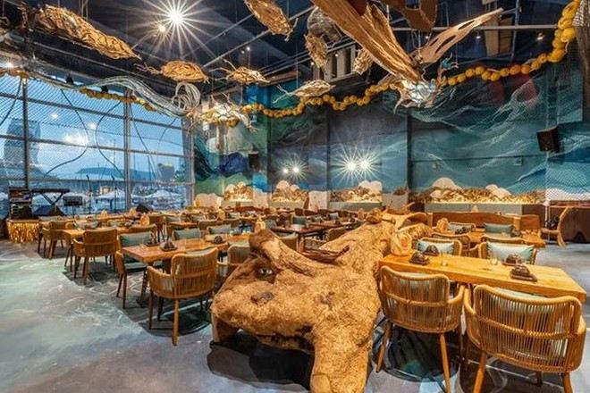 鯨魚堤岸打鹿岸