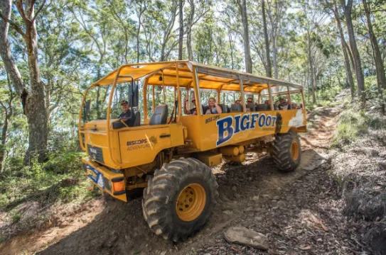 山地越野四驅大腳車體驗