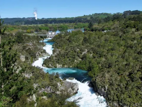 阿拉蒂亞蒂亞大壩