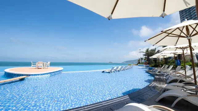 惠東雙月灣享海溫泉度假酒店