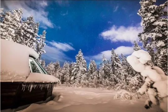 玻璃酒店(Northern Light Village Aurora Cabins)