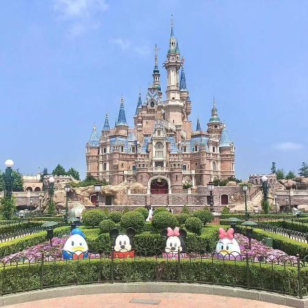 上海迪士尼樂園、休閒半自由行4天純玩團  《全日自由暢玩》上海迪士尼Disneyland、南京路步行街、城隍廟商圈、武康路、思南公館、一天自由活動、3晚國際品牌酒店