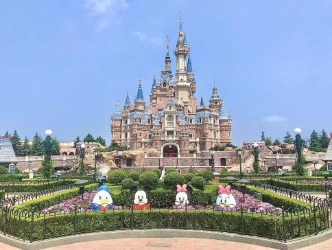 上海迪士尼樂園、休閒半自由行4天純玩團  《全日自由暢玩》上海迪士尼Disneyland、南京路步行街、城隍廟商圈、武康路、思南公館、一天自由活動、3晚國際品牌酒店